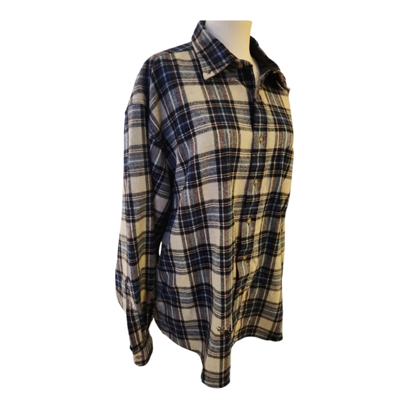 Vintage Pendleton 100% Virgin Wool Plaid Flannel Shirt – Size XL, Made in USA - Picture 2 of 9